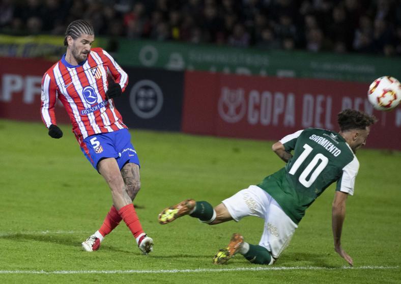 Rodrigo de Paul marcó el tanto que adelantaba al Atleti.