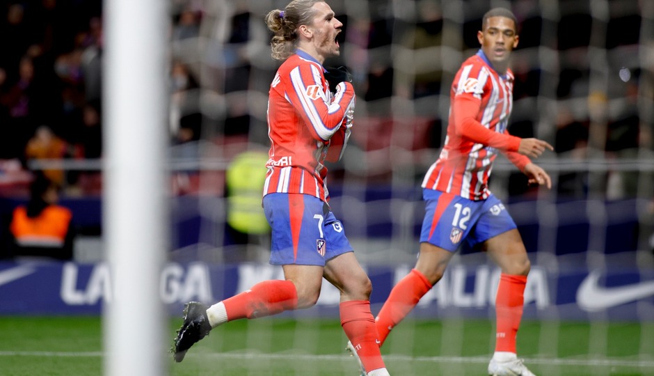 Antoine Griezmann, celebrando uno de sus dos goles, claves para la remontda final. 