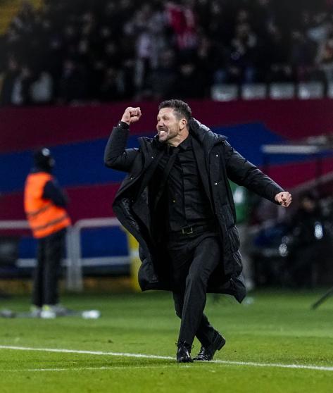 Cholo Simeone, eufórico con la victorai del Atleti en el Luis Compayns.