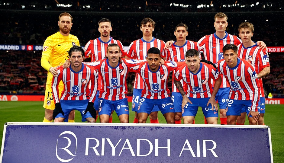 Equipo inicial ante el Athletic.