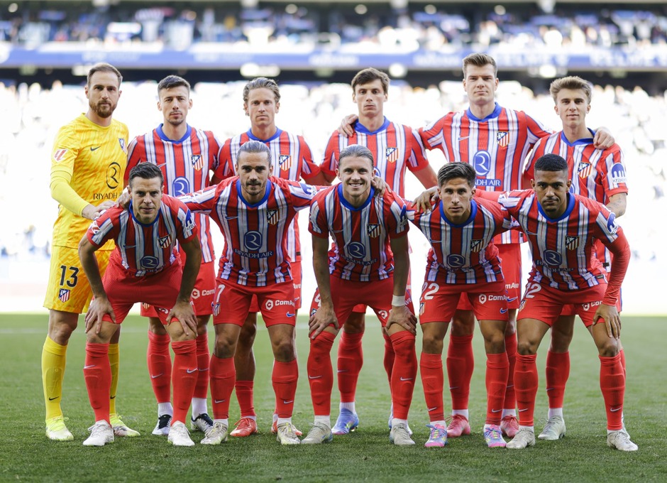 Equipo inicial en el RCD Stadium.