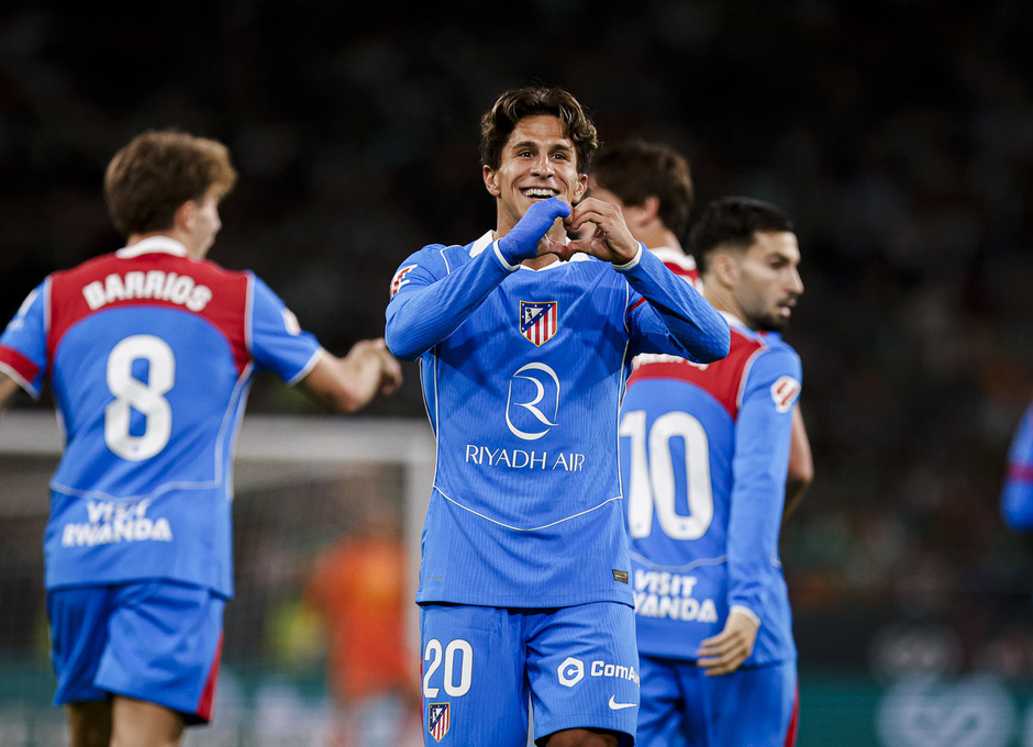 Giuliano Simeone celebrando el gol