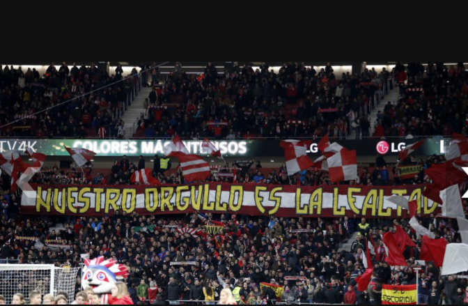 Nuestro orgullo es la lealtad. Las peñas demostraron su lealtad en su Día de Fiesta Rojiblanca. 
