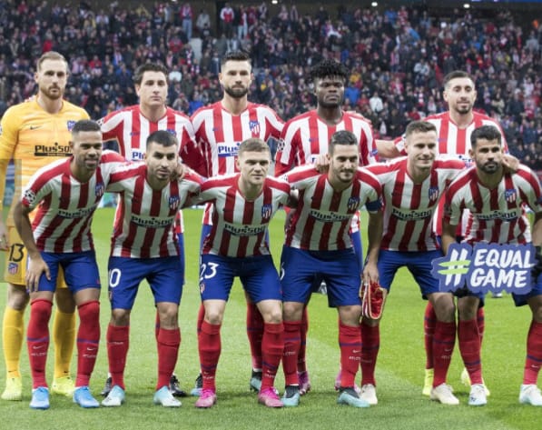 Equipo inicial que consiguió tres puntos importantes en el camino a octavos.