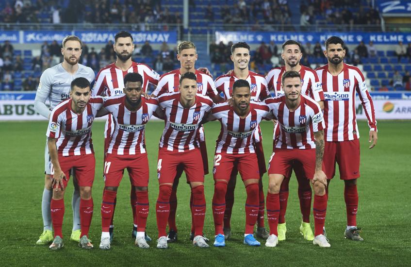 Equipo inicial que saltó al césped de Mendizorroza