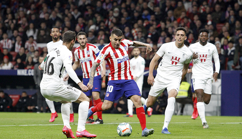 Gol de Correa, a la postre definitivo.