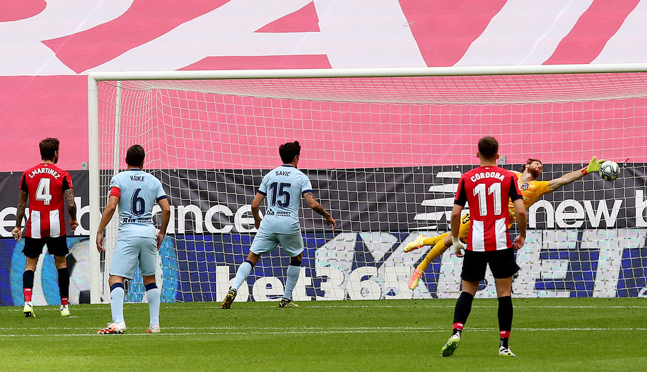 Paradón de Oblak en la -nueva normalidad- habitual.