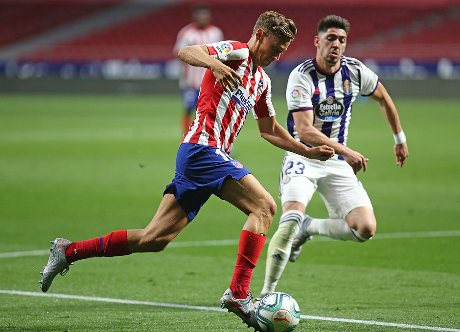 Llorente, hoy titular, de nuevo destacado.