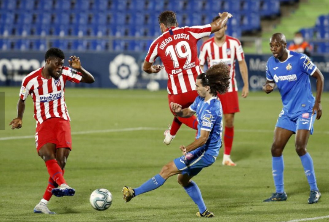 Thomas cerró el marcador con este remate. 