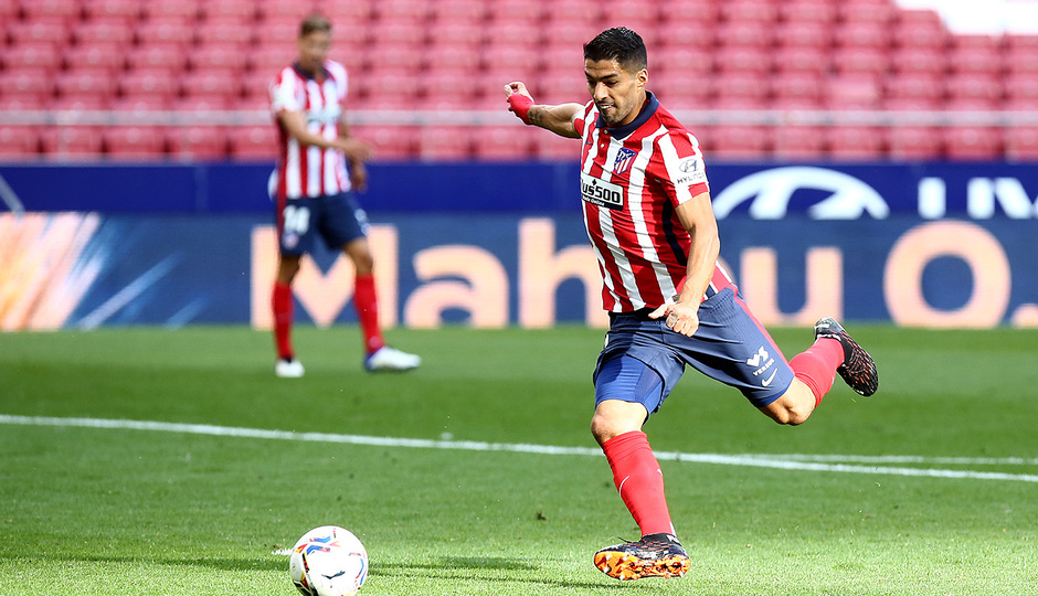 El charrúa cerró la cuenta con su segundo gol.