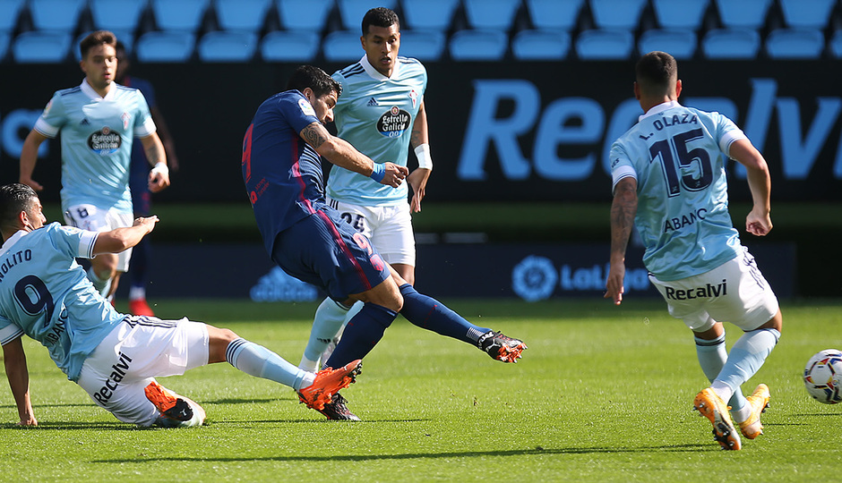 Gol de Luis Suárez tras una gran jugada del Atleti.