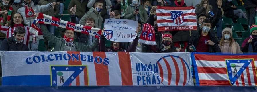 Aficionados rojiblancos en Moscú.