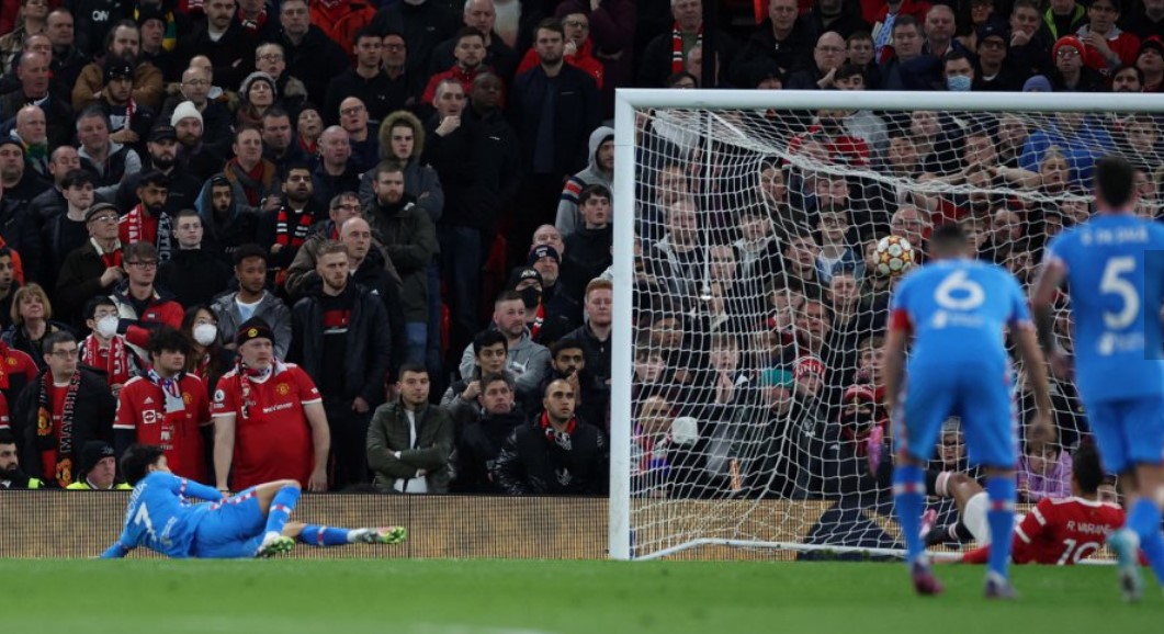 Gol bien anulado por el VAR a João Félix.