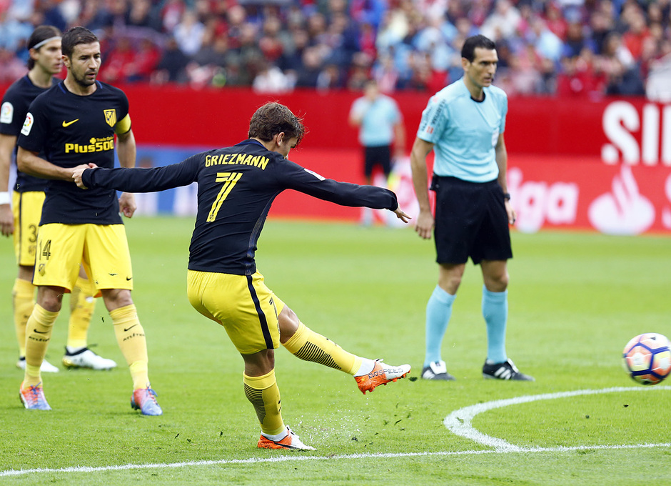 Griezmann no tuvo suerte en esta ocasión de cara al gol