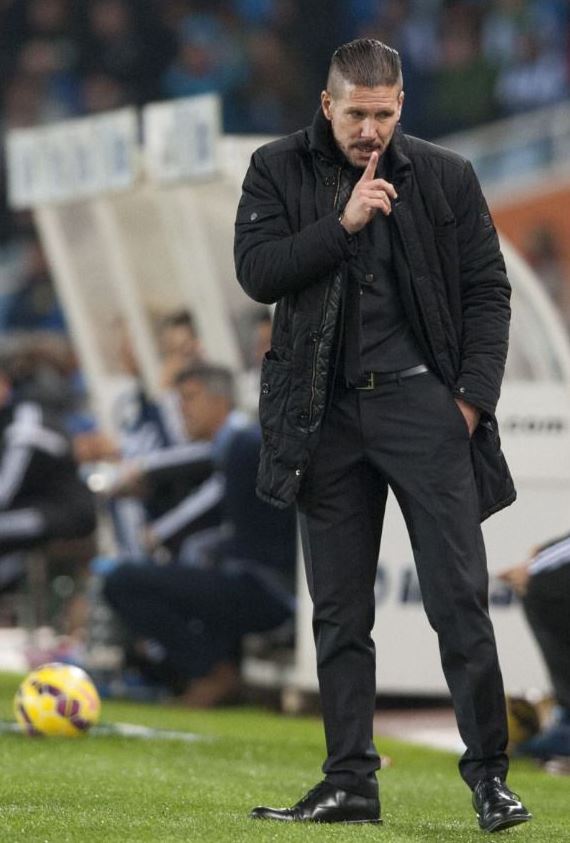 El Cholo, mjy pensativo, pero no encontró soluciones en Anoeta