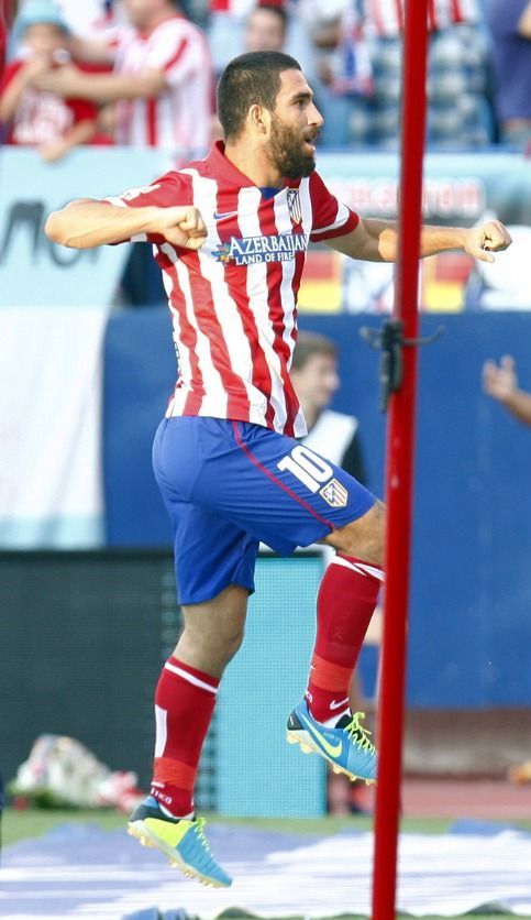 Arda celebra su gol que premiaba su gran partido ante los rayistas Arda celebra su gol que premiaba su gran partido ante los rayistas