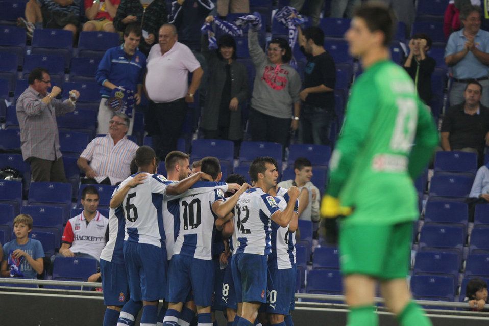 Desgraciada jugada de Courtois que supuso la primera derrota de la temporada en Cornellá-El Prat Desgraciada jugada de Courtois que supuso la primera derrota de la temporada en Cornellá-El Prat