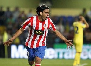Falcao también marcó un gran gol de cabeza en Villareal Falcao también marcó un gran gol de cabeza en Villareal