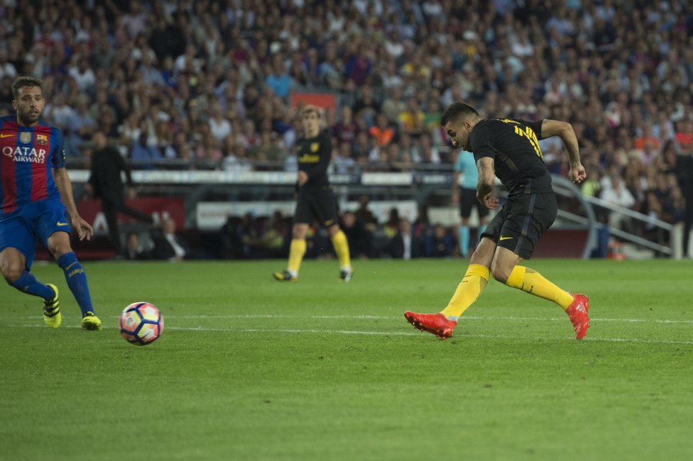 Gran gol de Correa que supuso el empate, a la postre definitivo Gran gol de Correa que supuso el empate, a la postre definitivo