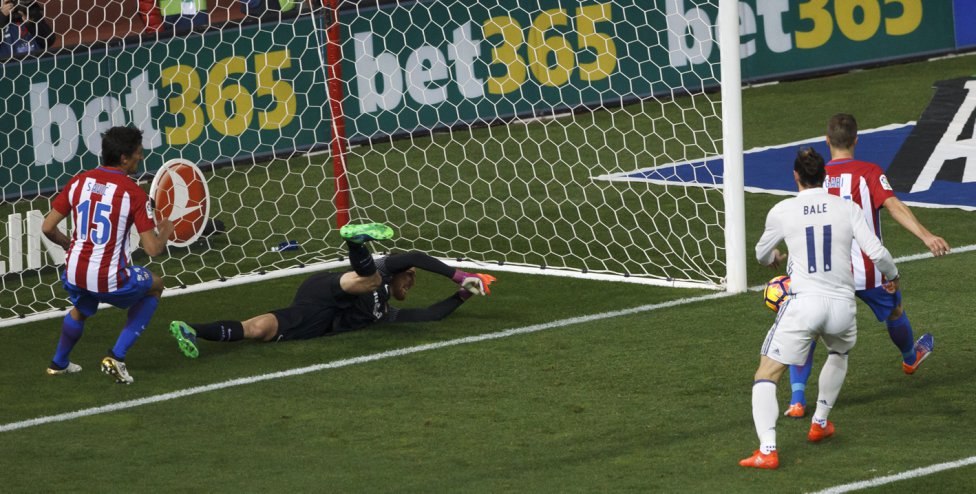 Paradón tremendo de Oblak que evitó el 0-1