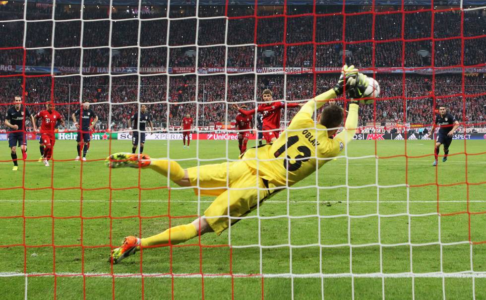 Oblak realizó esta gran parada al penalti de Muller Oblak realizó esta gran parada al penalti de Muller