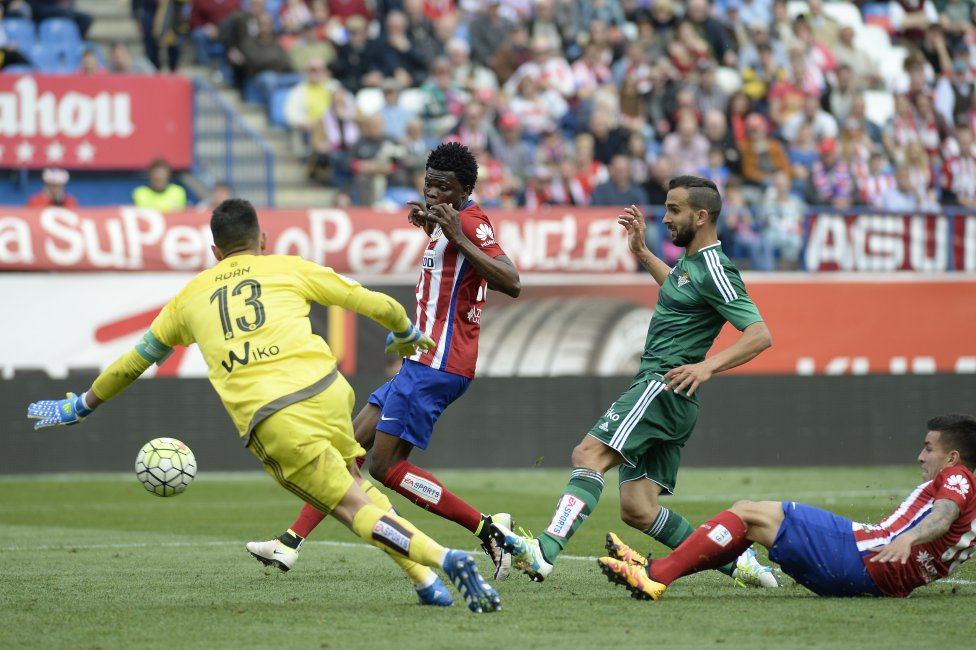 Thomas cerró la cuenta al límite del tiempo reglametario Thomas cerró la cuenta al límite del tiempo reglametario