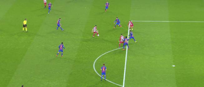 Posición correcta previa al gol mal anulado a Griezmann