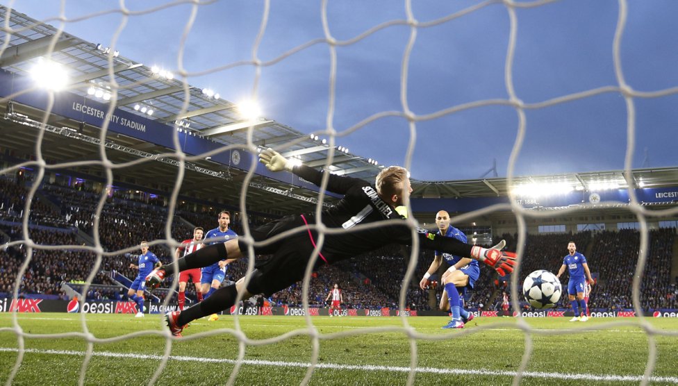 Cabezazo perfecto de Saúl que abría el camino de semifinales.