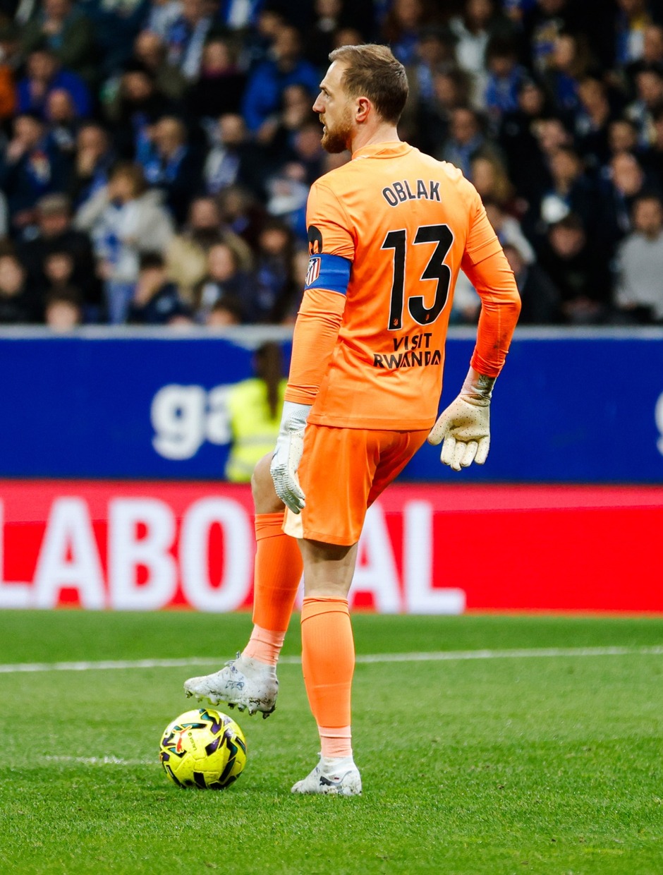 Gran parada del portero del Atleti