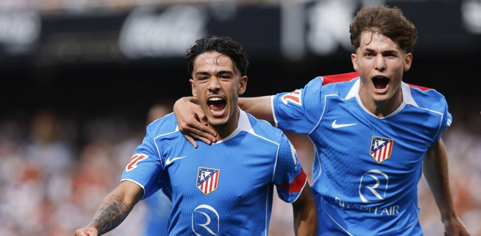 Iker Luque y Miguel Cubo celebrando