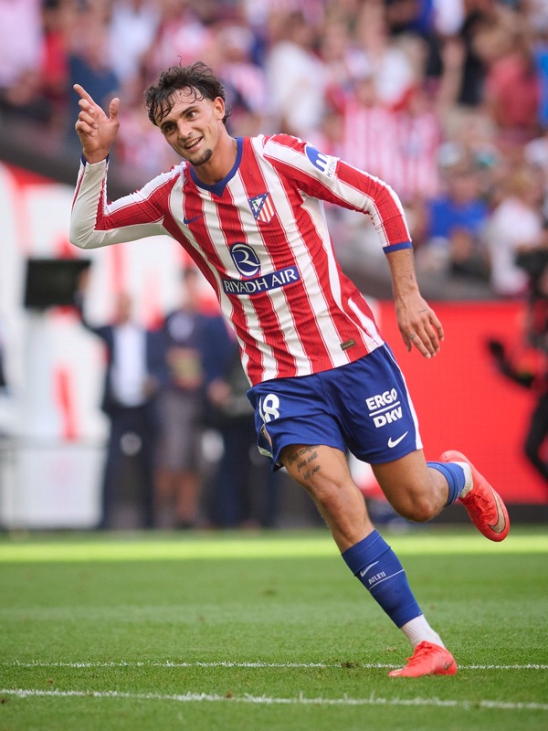 Marc Pubill celebrando su gol ante el Villarreal