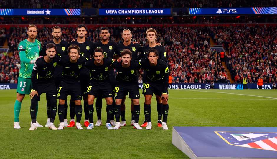 Once inicial del Atlético de Madrid en Anfield